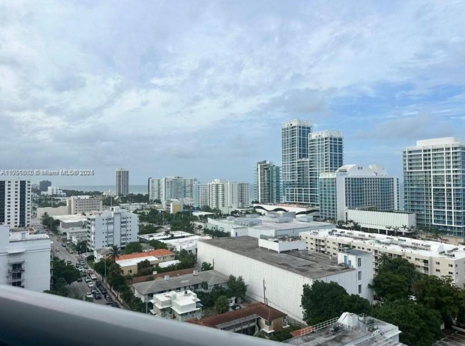 A11799010 — Miami Beach — 8