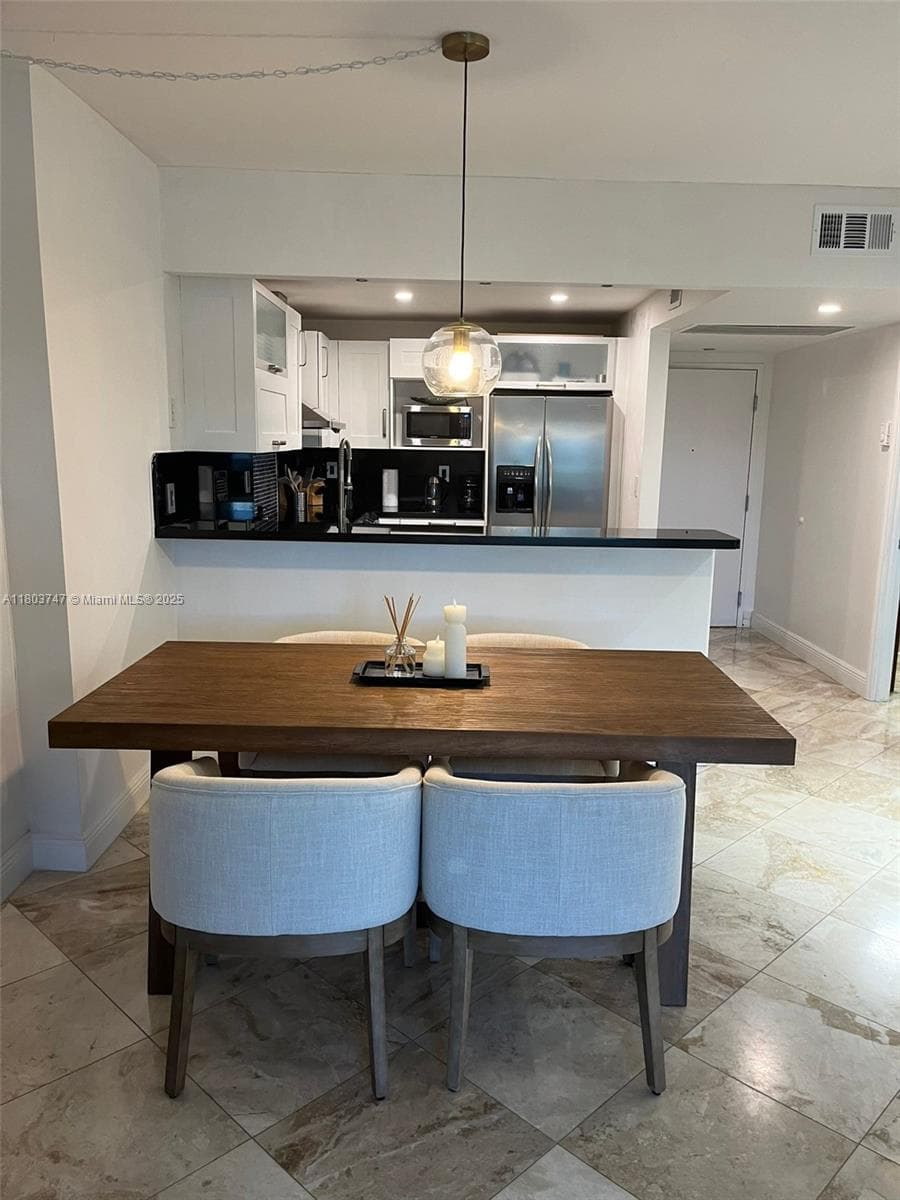 A11803747 — Miami Beach — 5