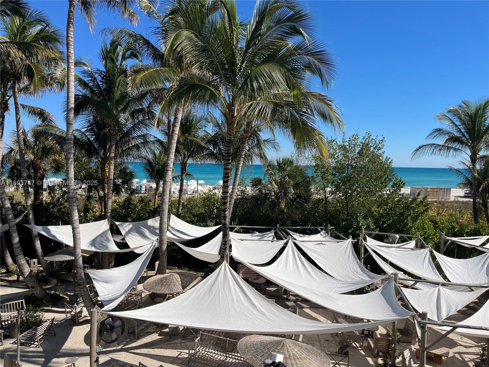 A11803747 — Miami Beach — 20
