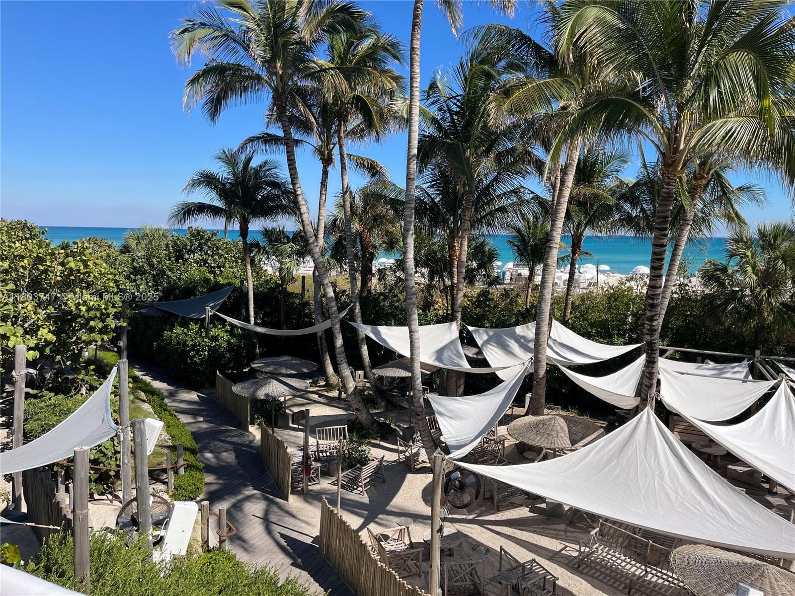 A11803747 — Miami Beach — 19