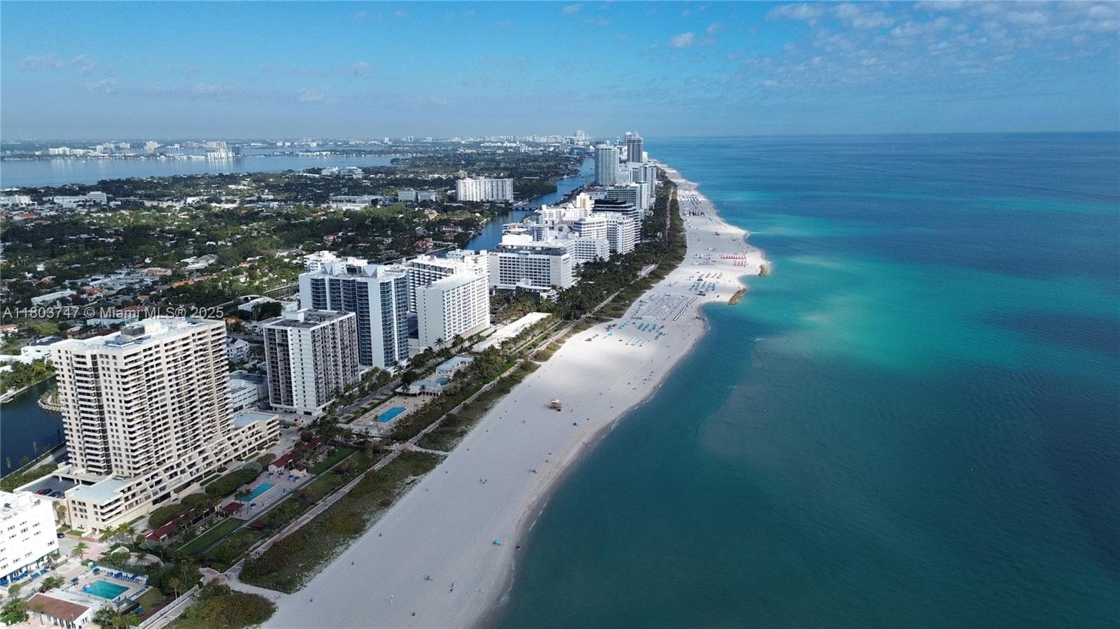 A11803747 — Miami Beach — 31