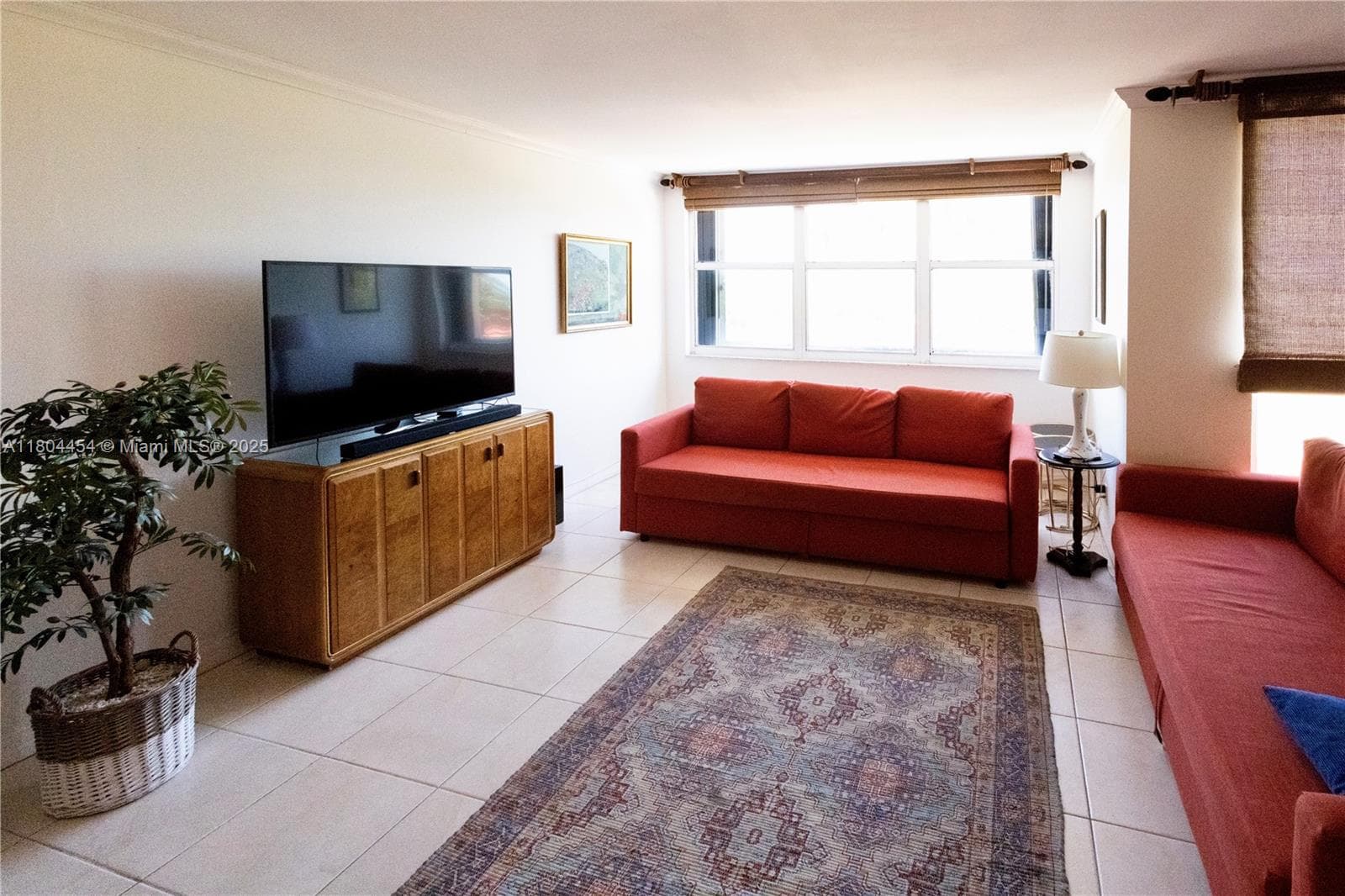 A11804454 — Miami Beach — 7