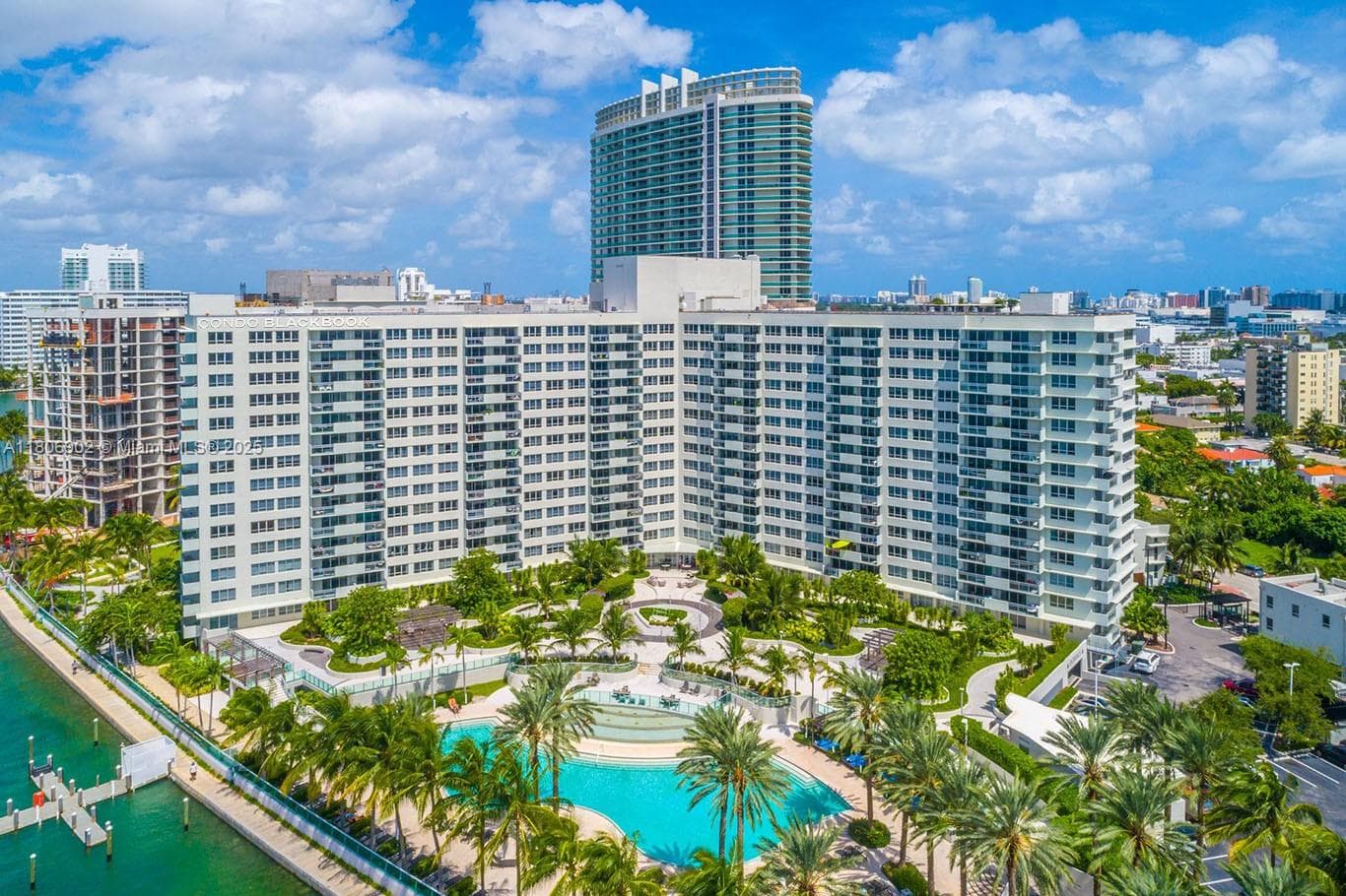 A11806902 — Miami Beach — 2