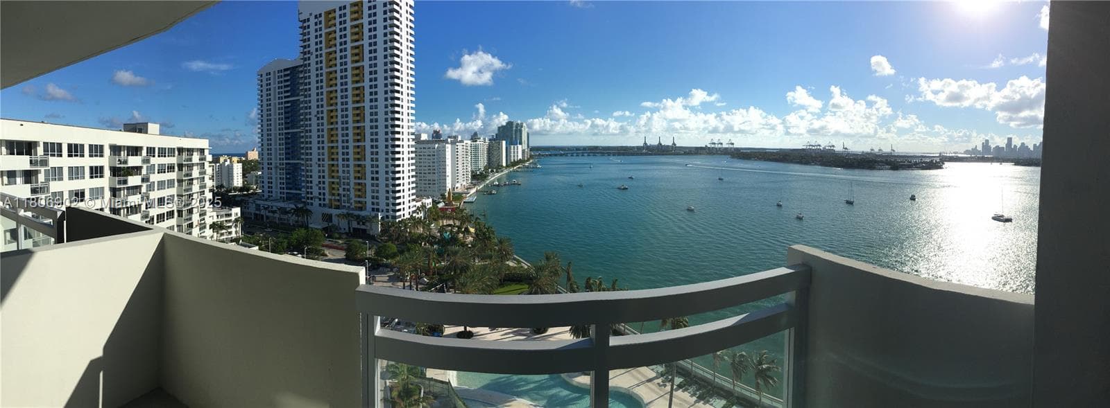 A11806902 — Miami Beach — 32