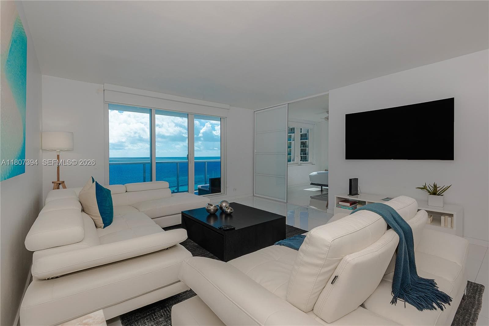 A11807394 — Miami Beach — 6