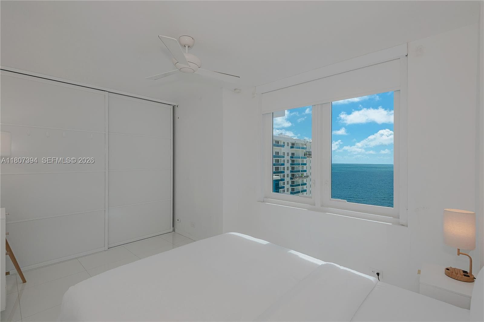 A11807394 — Miami Beach — 25