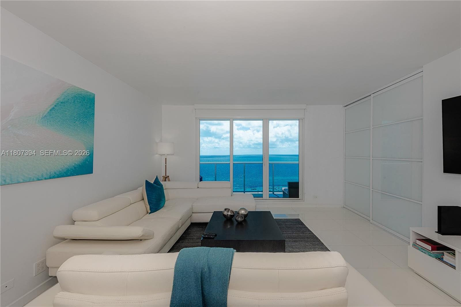 A11807394 — Miami Beach — 4