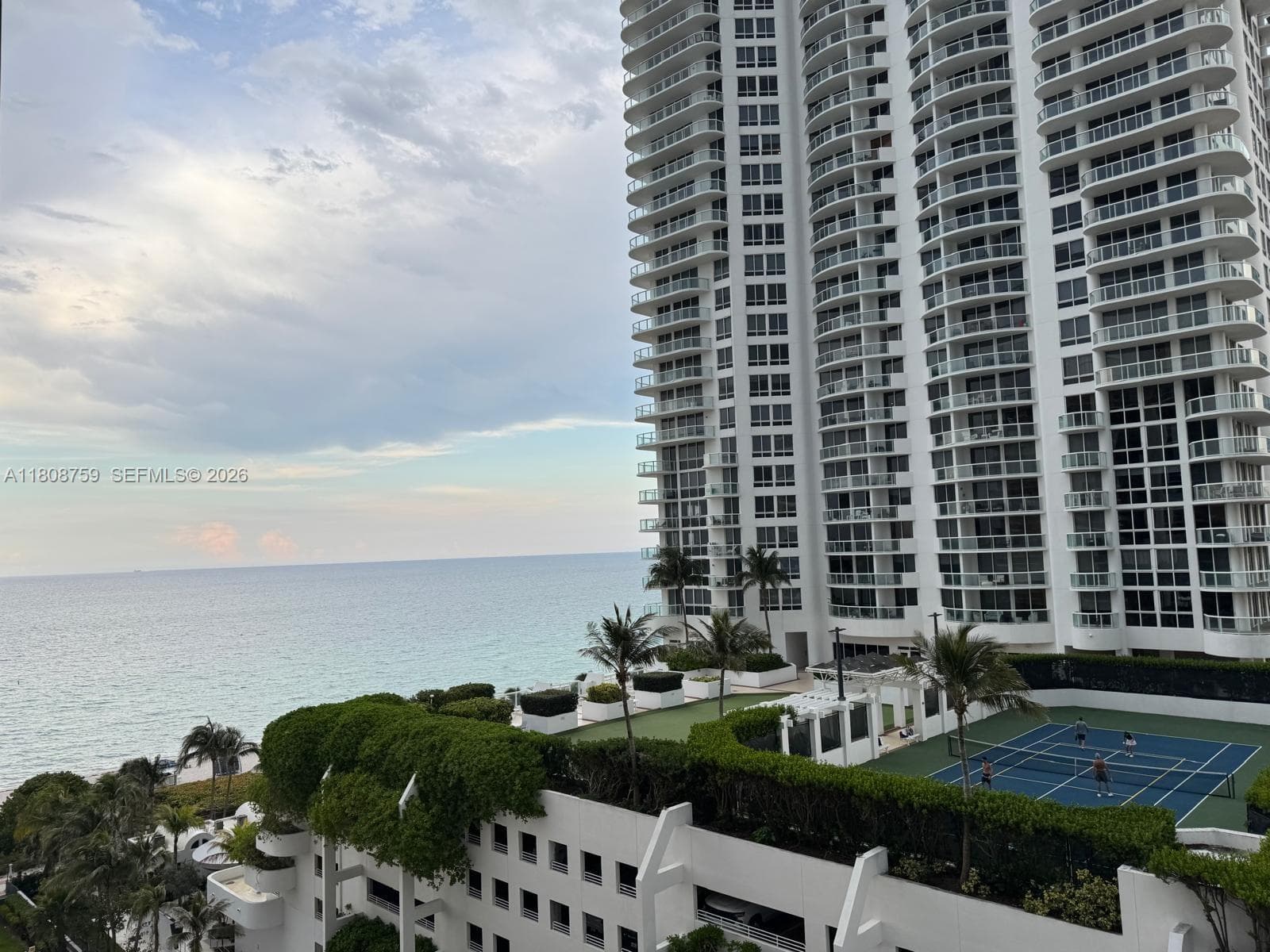 A11808759 — Miami Beach — 23