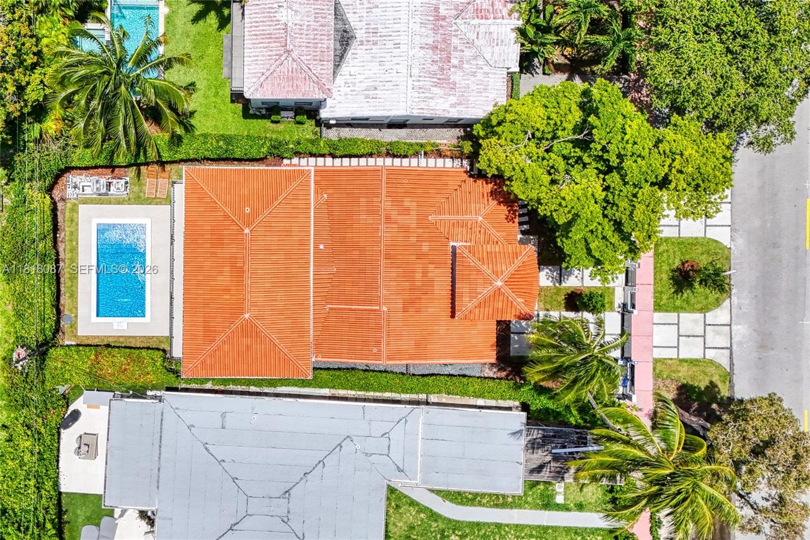 A11818087 — Miami Beach — 45