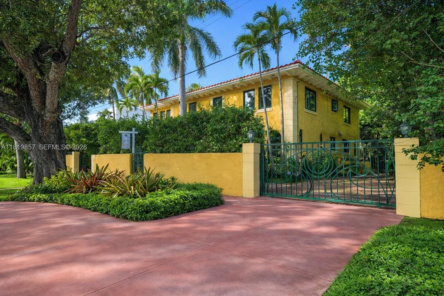 A11819857 — Miami Beach — 6