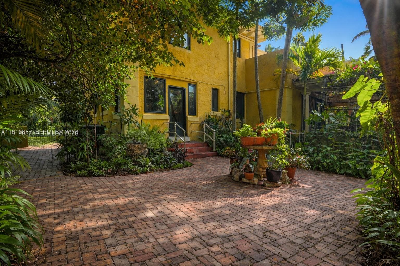 A11819857 — Miami Beach — 49