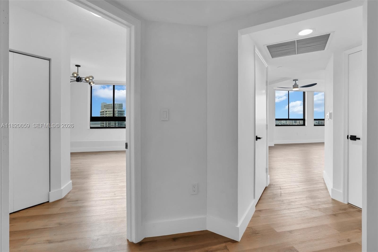 A11820659 — Miami Beach — 11