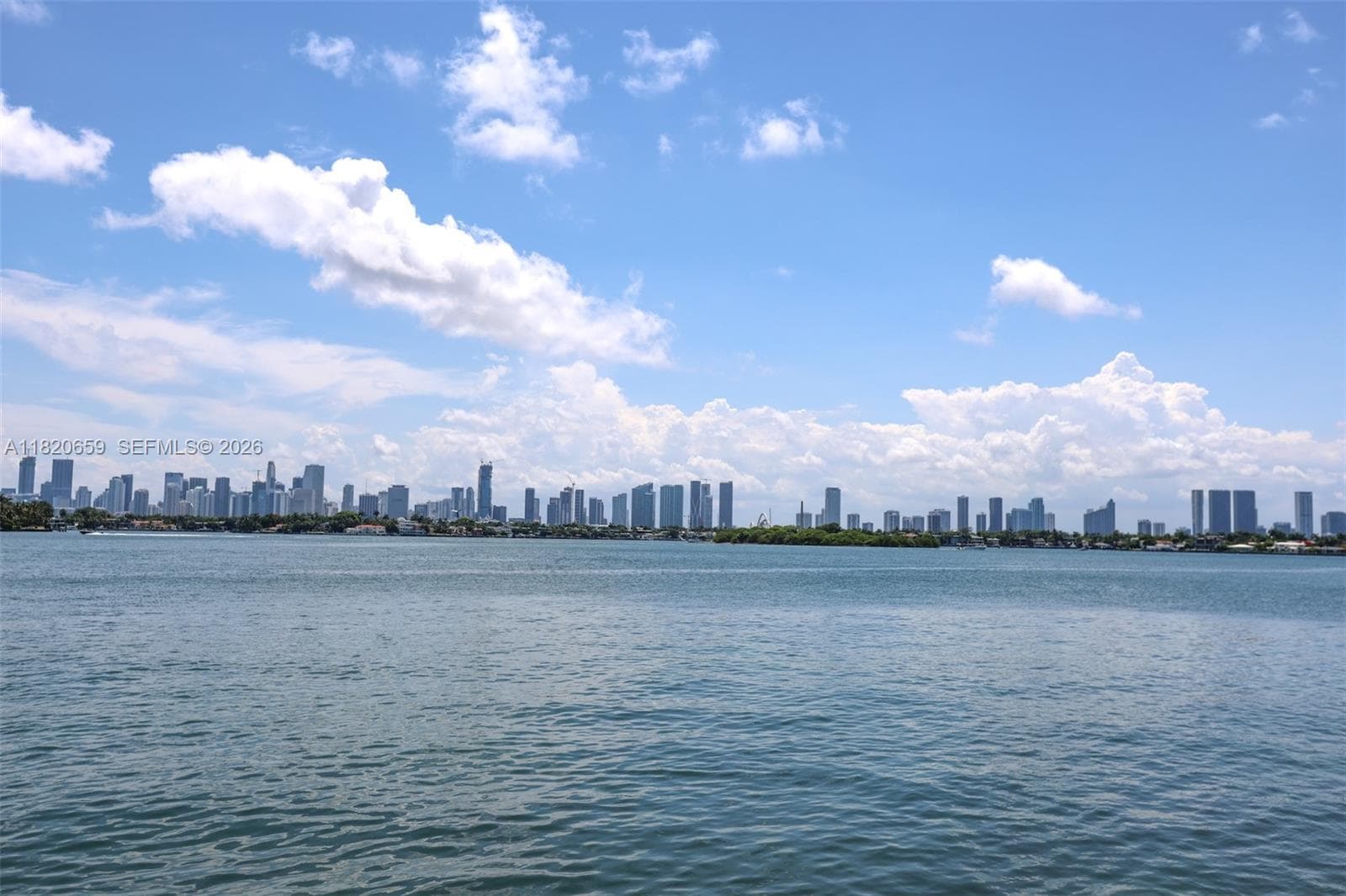 A11820659 — Miami Beach — 87