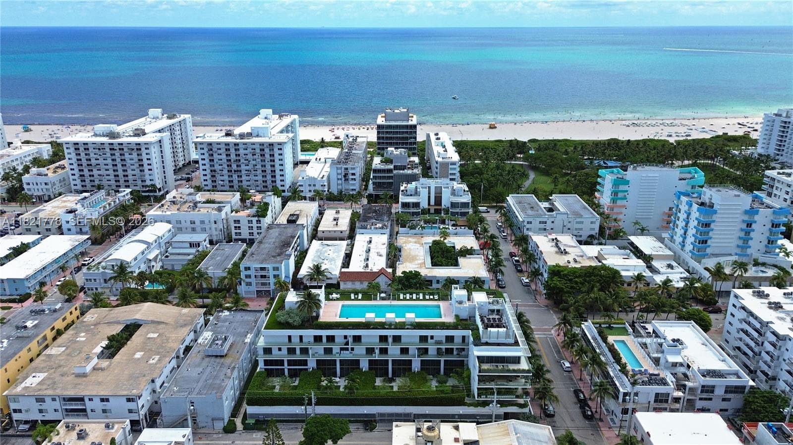 A11821778 — Miami Beach — 17
