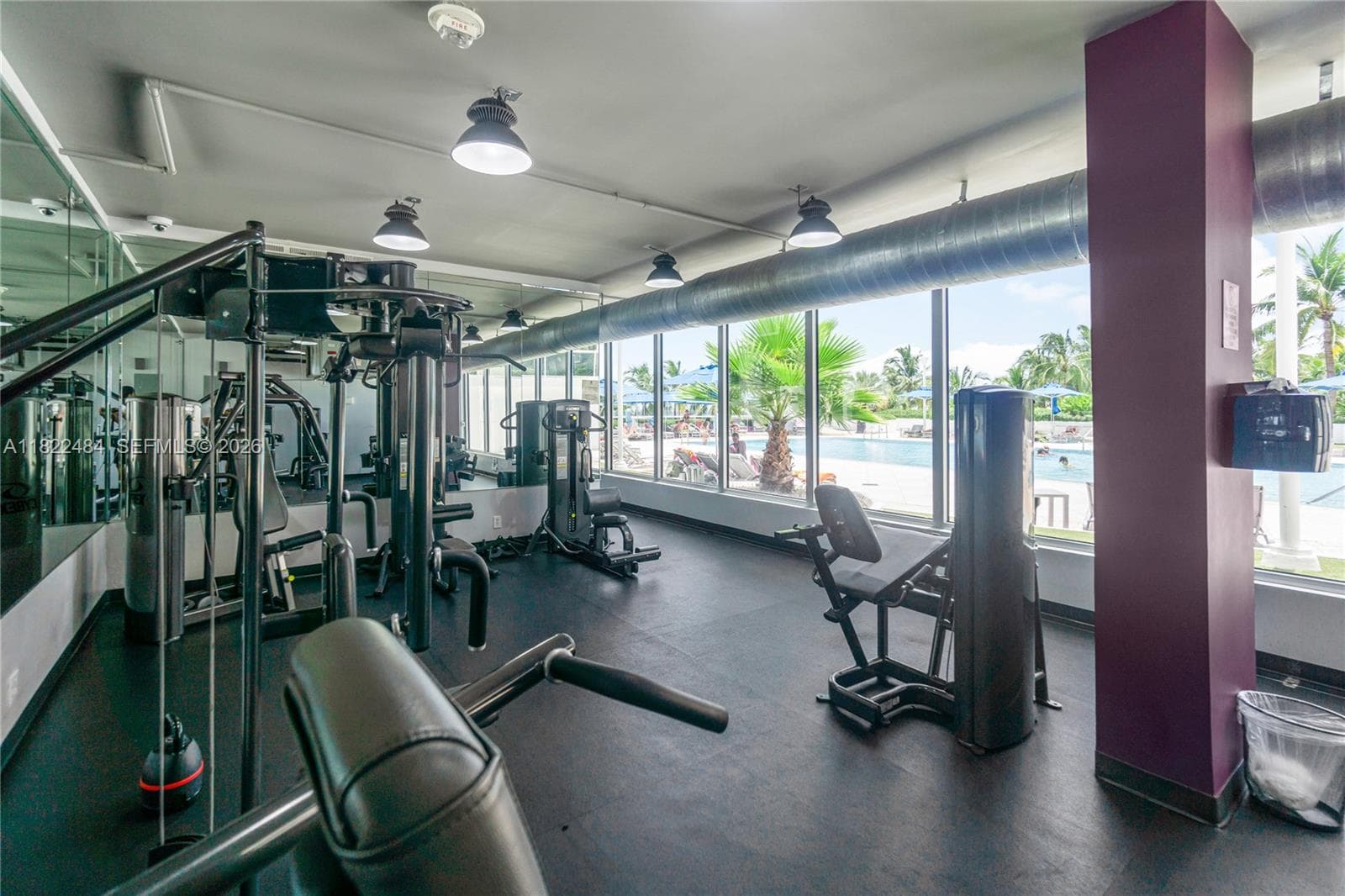 A11822484 — Miami Beach — 24