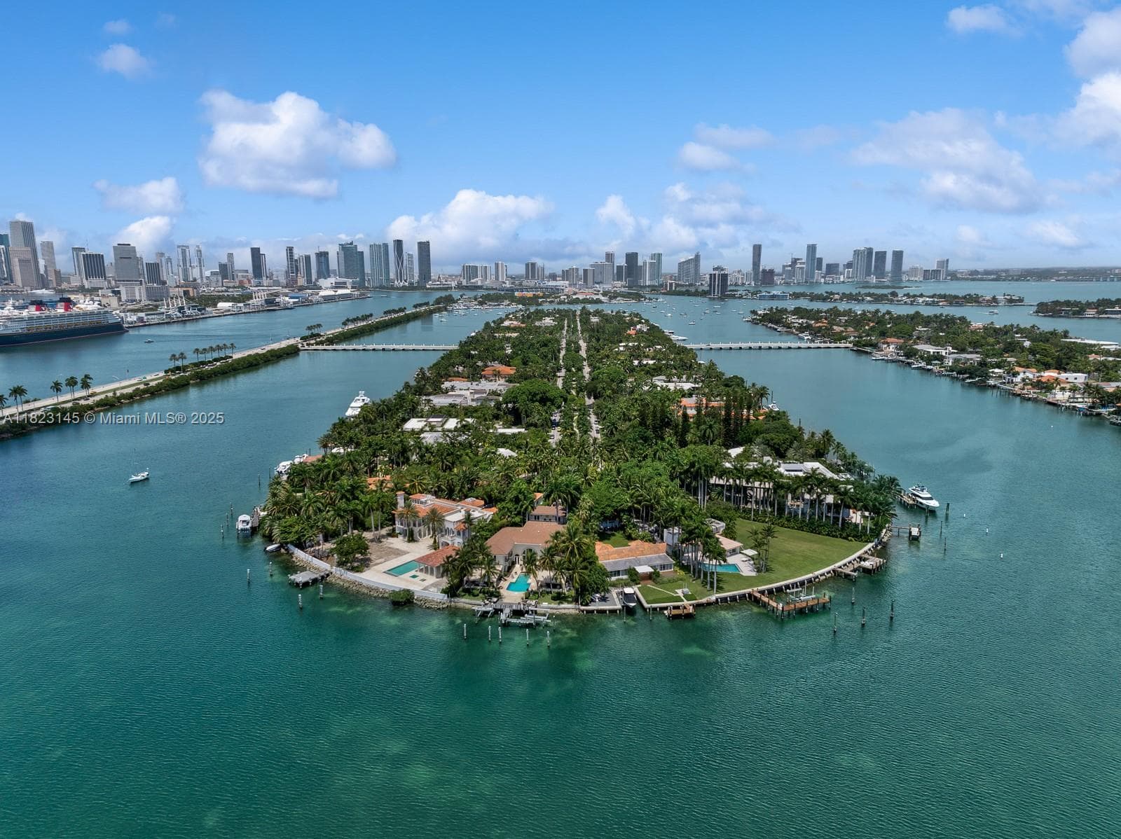 A11823145 — Miami Beach — 17