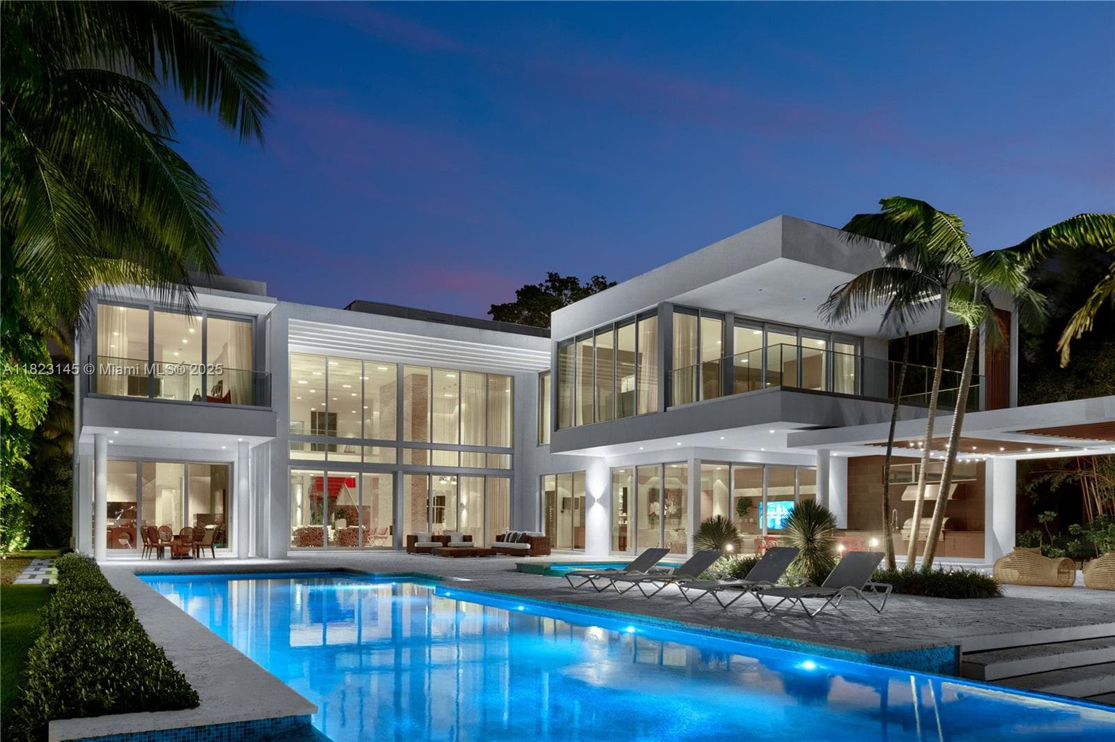 A11823145 — Miami Beach — 7