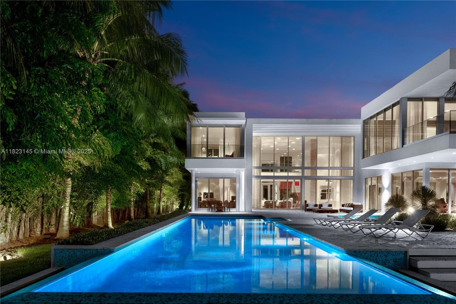 A11823145 — Miami Beach — 8