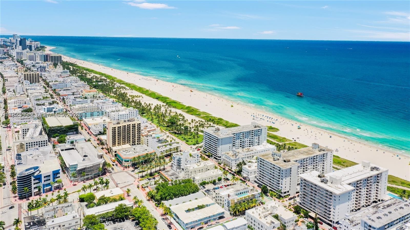 A11823998 — Miami Beach — 23