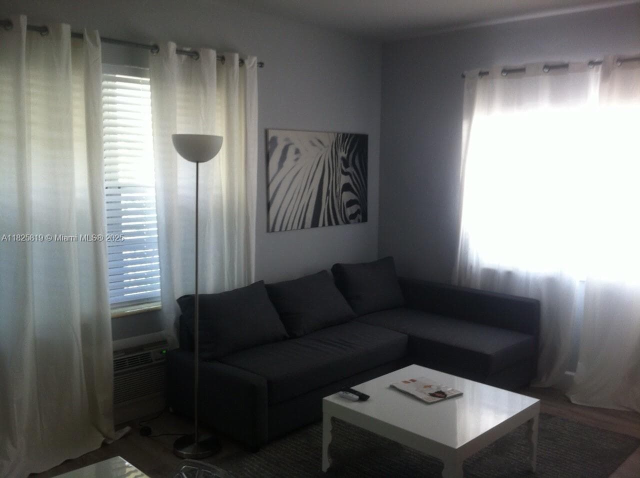 A11825819 — Miami Beach — 9