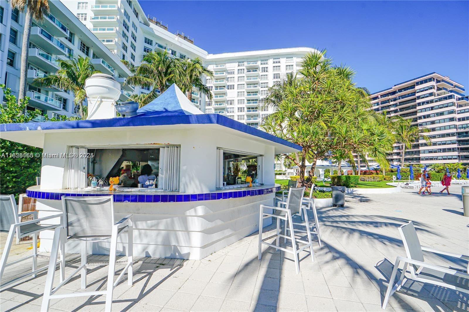 A11826165 — Miami Beach — 26