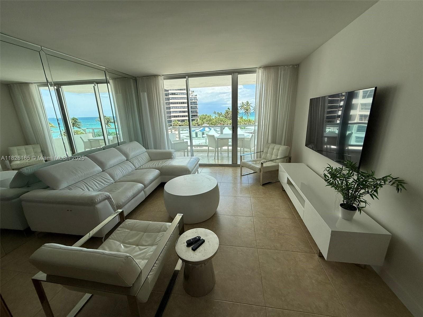 A11826165 — Miami Beach — 7