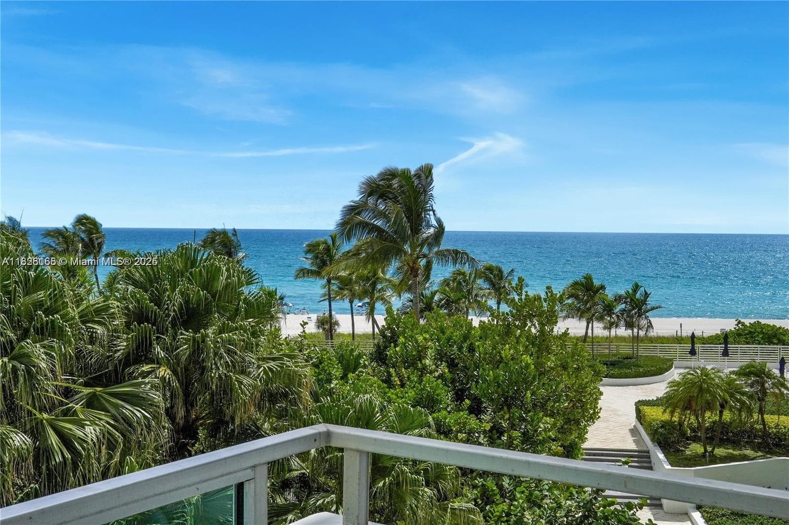 A11826165 — Miami Beach