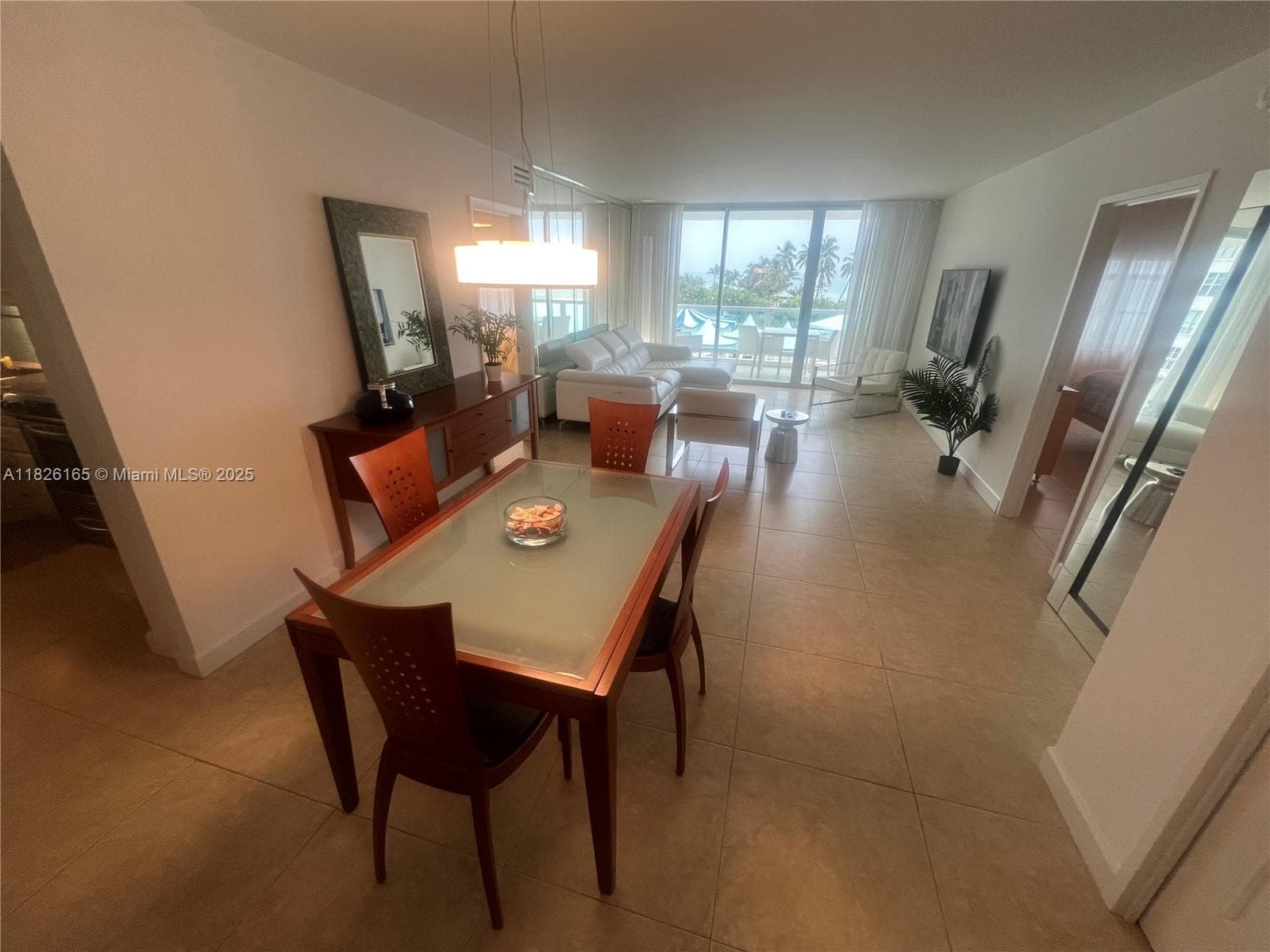 A11826165 — Miami Beach — 8