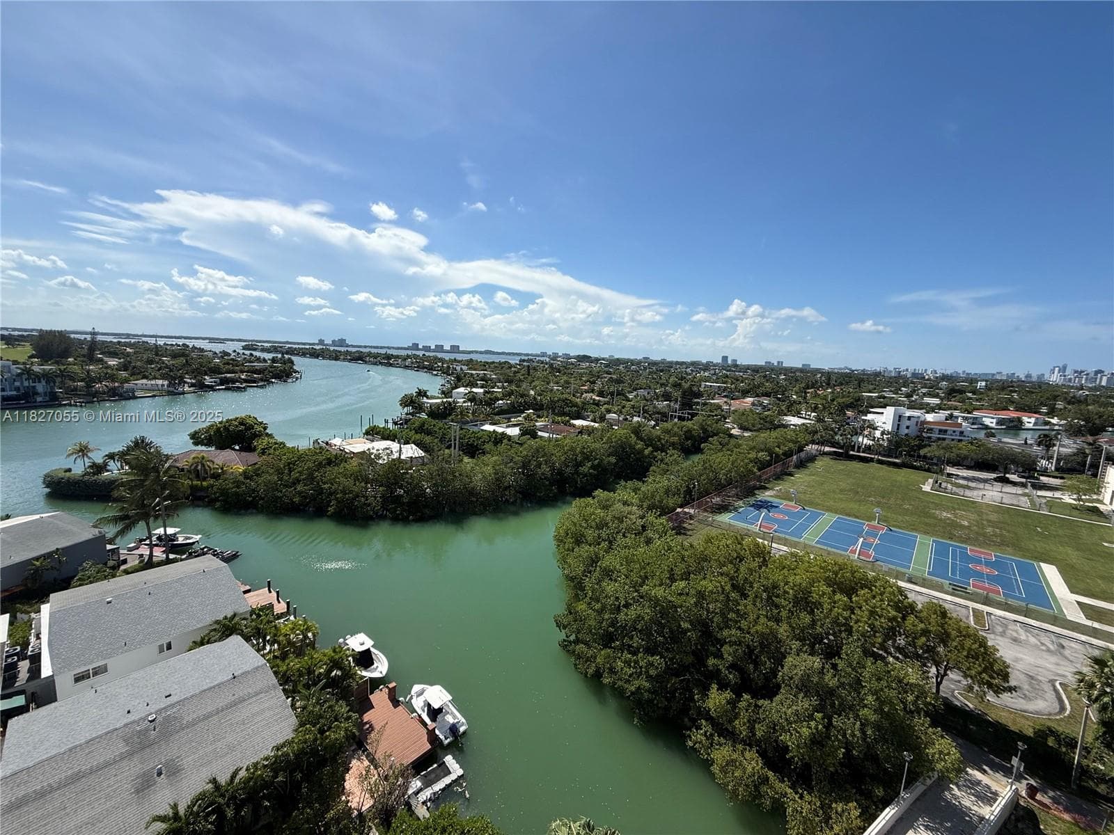 A11827055 — Miami Beach — 2