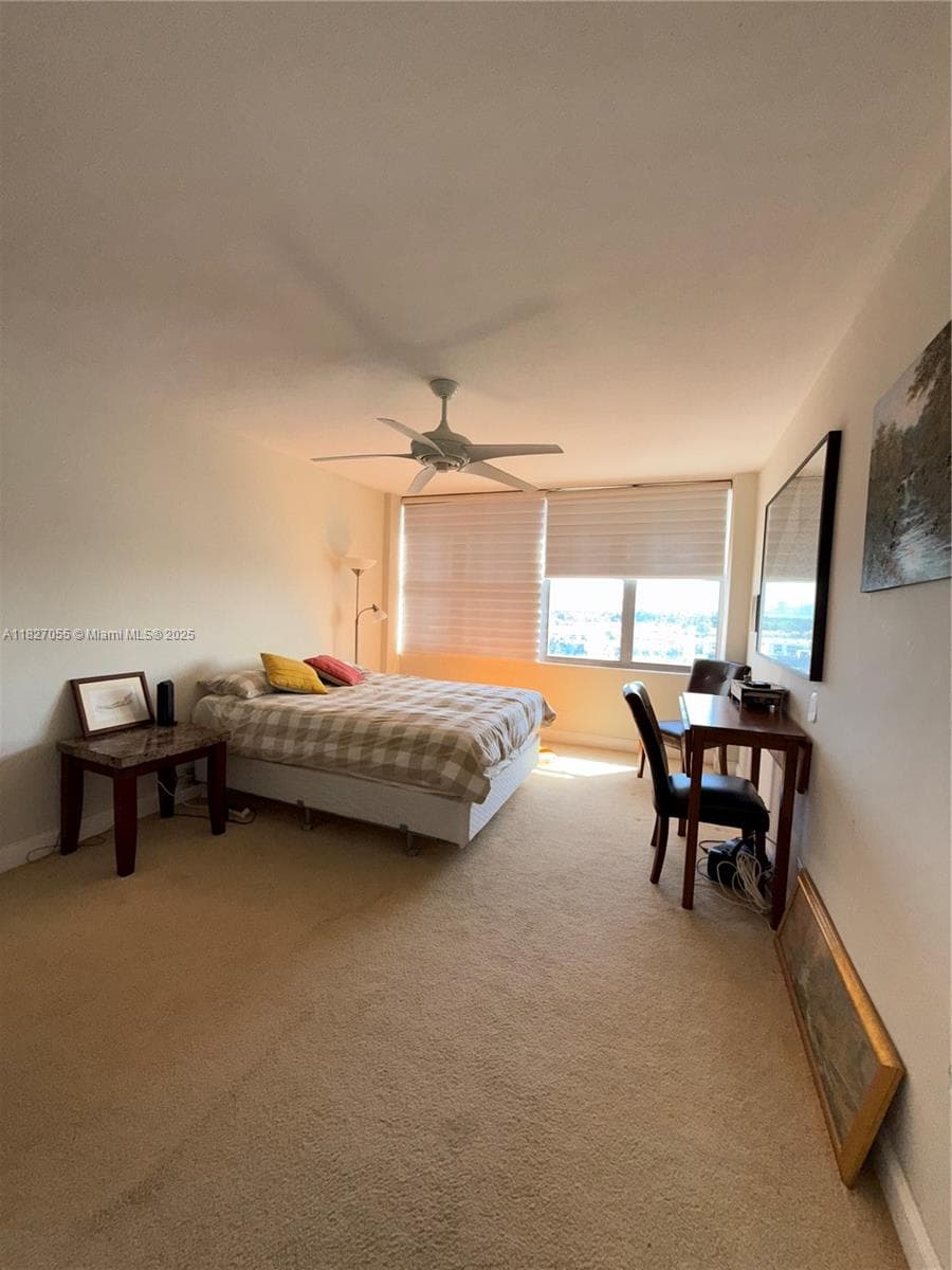 A11827055 — Miami Beach — 11