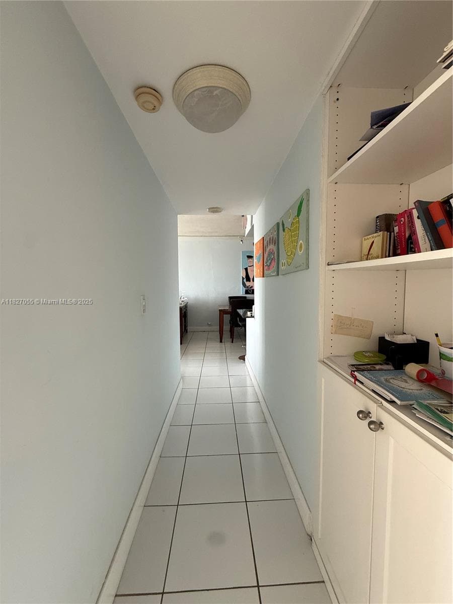 A11827055 — Miami Beach — 8