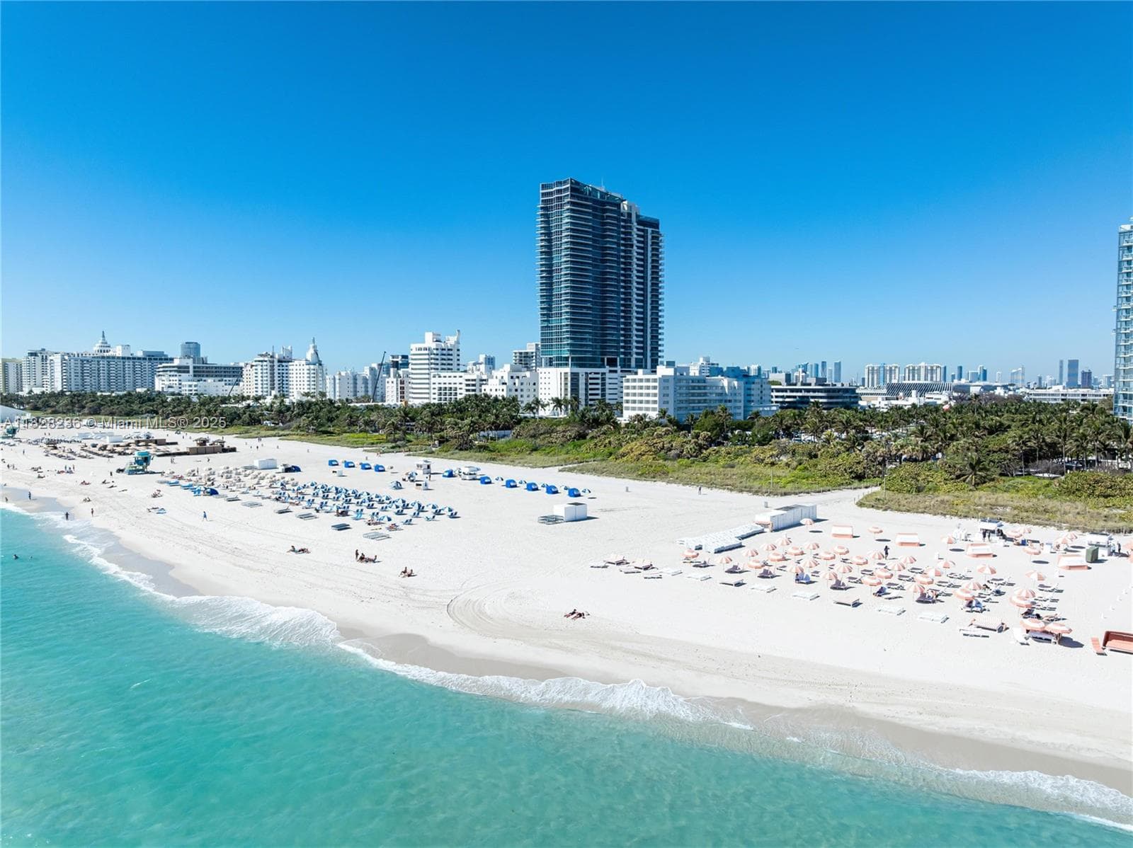 A11828236 — Miami Beach — 35