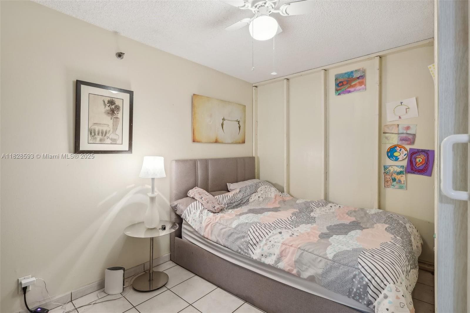 A11828593 — Miami Beach — 12