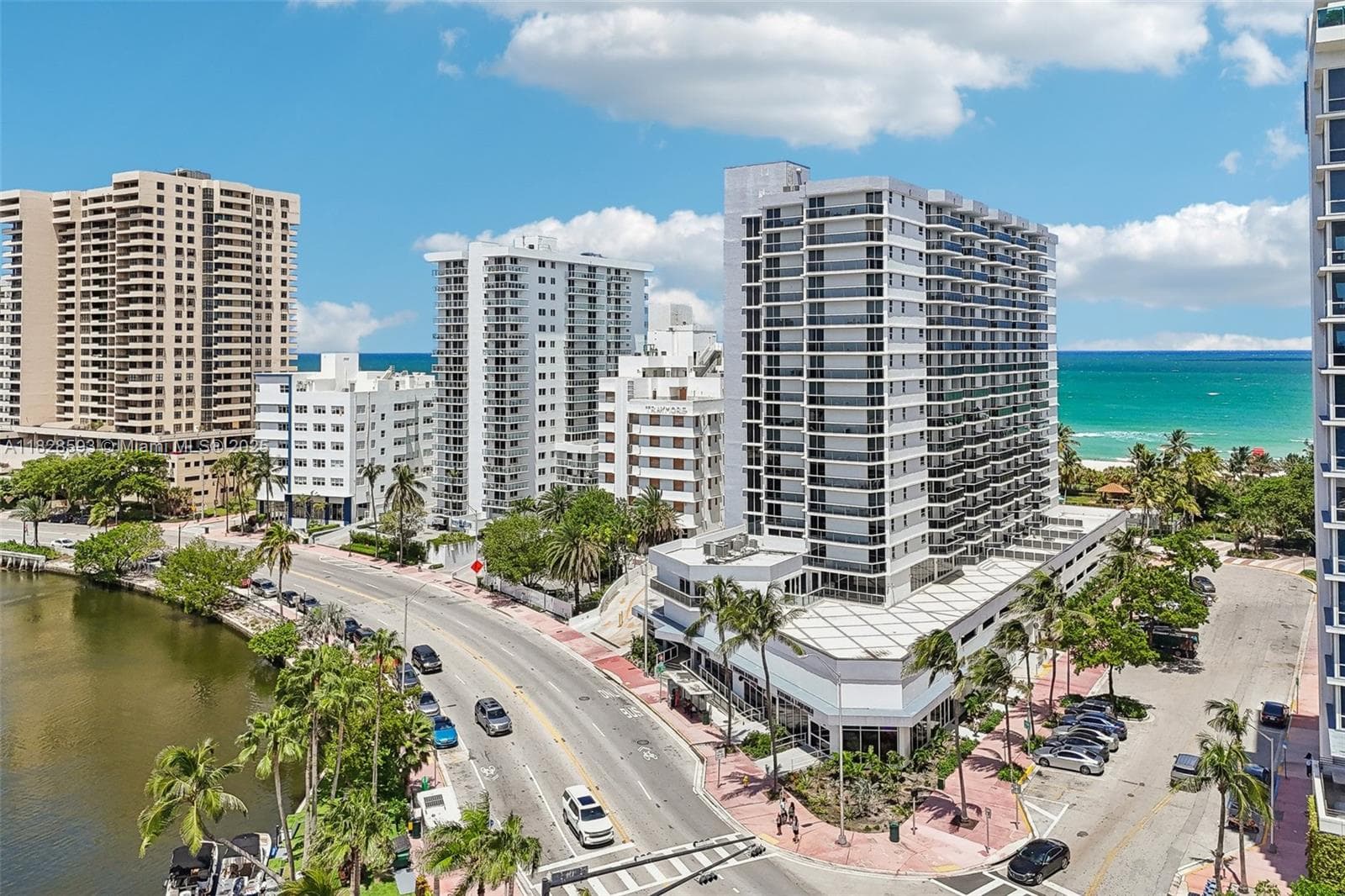 A11828593 — Miami Beach — 26