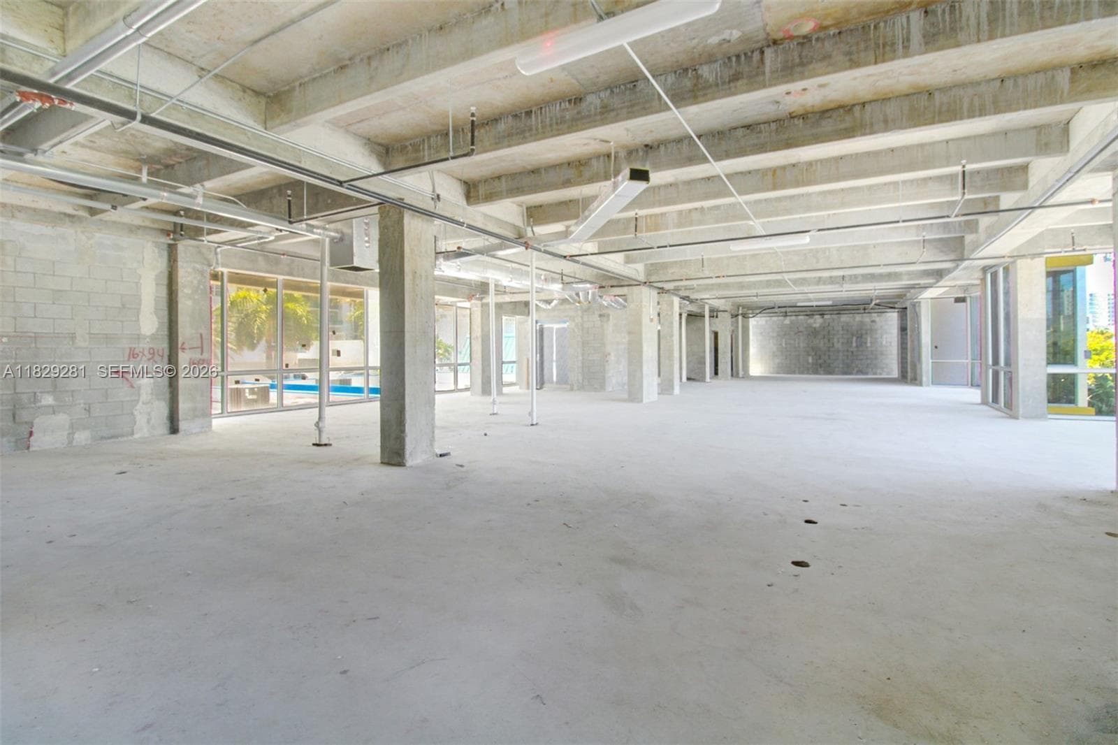 A11829281 — Miami Beach — 6