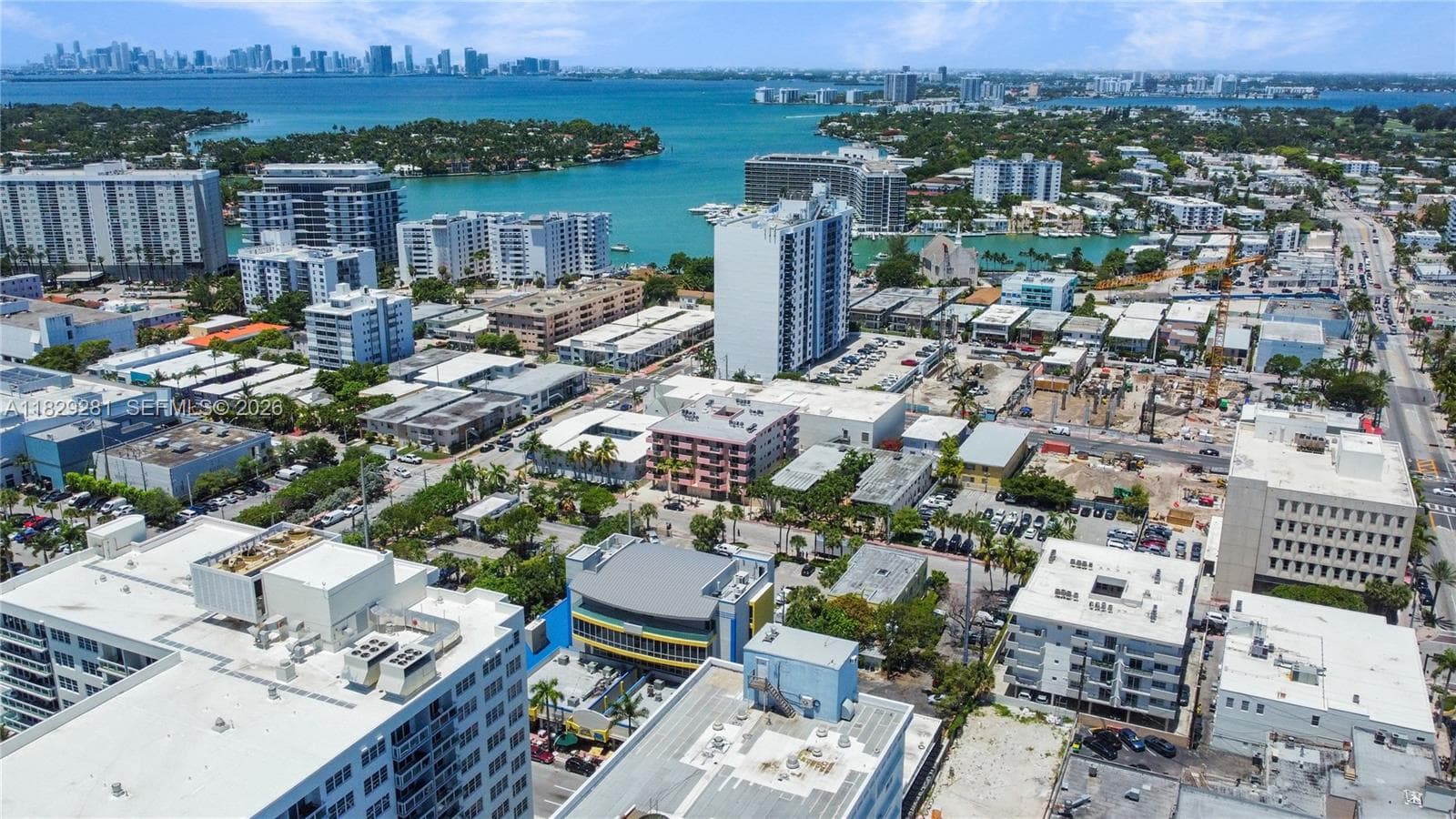 A11829281 — Miami Beach — 19