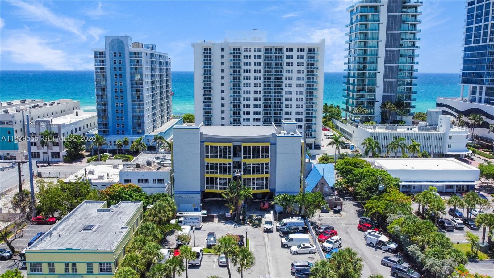 A11829555 — Miami Beach — 19