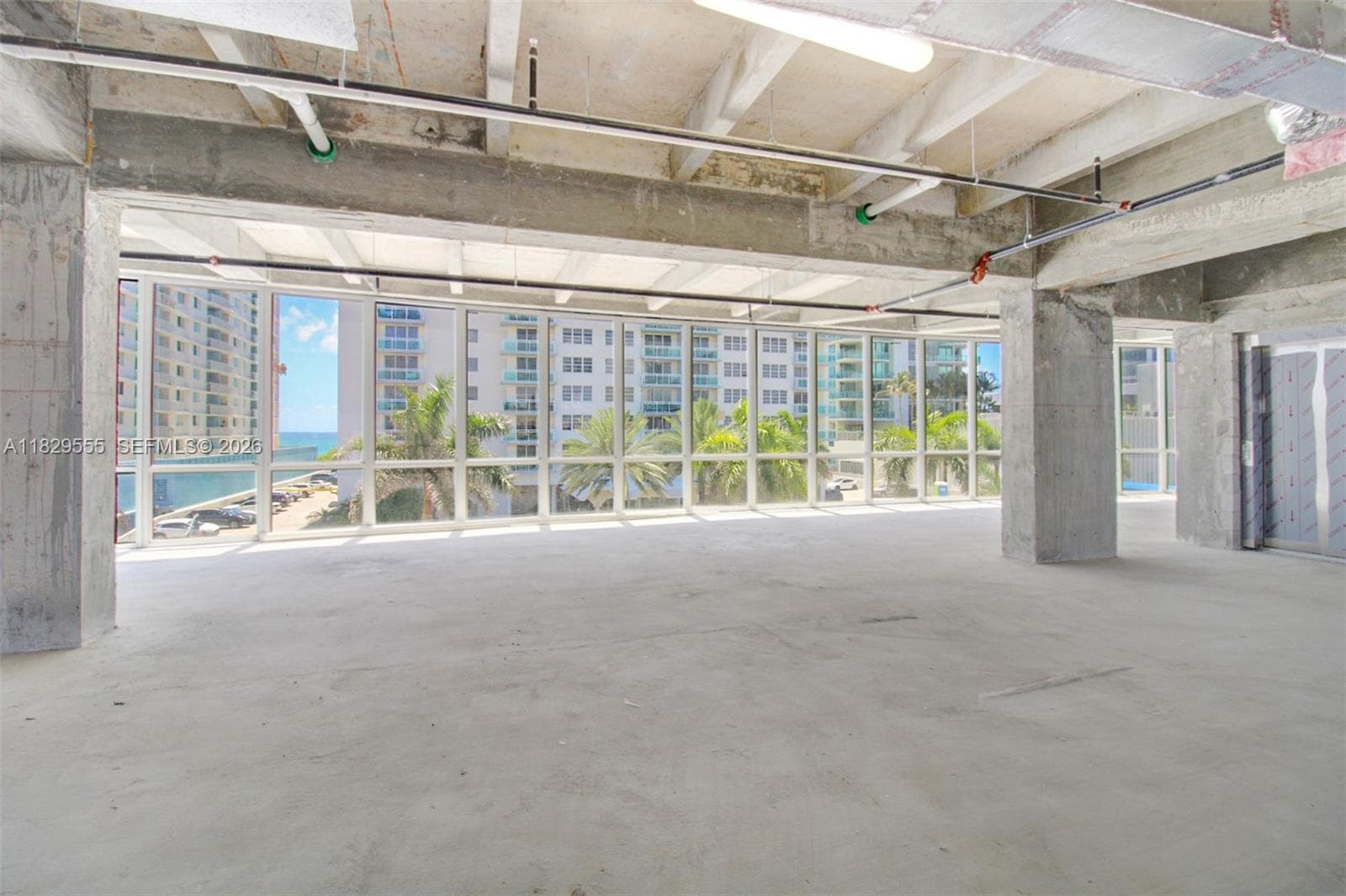 A11829555 — Miami Beach — 8