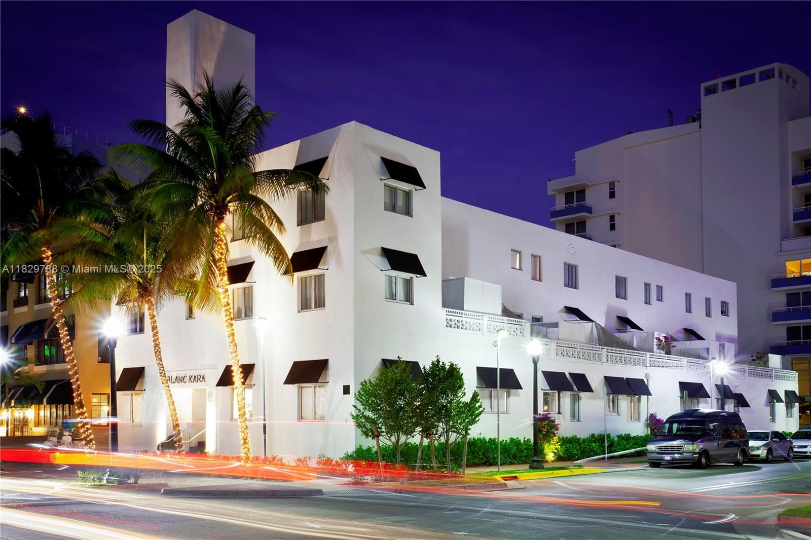A11829788 — Miami Beach — 12