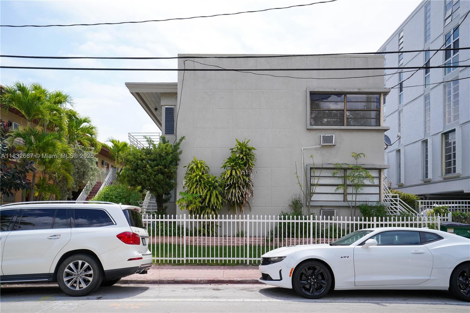A11832667 — Miami Beach — 6