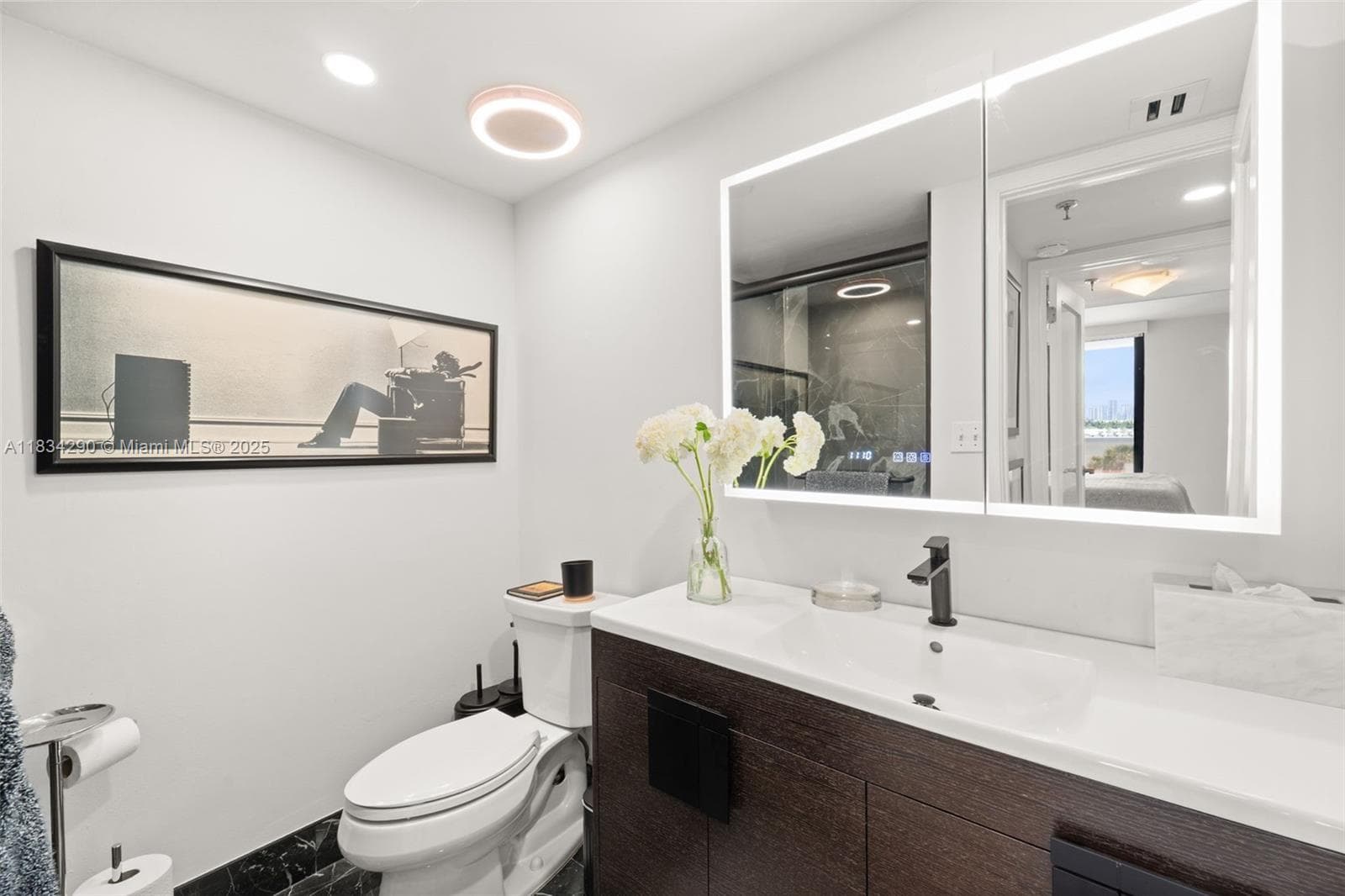 A11834290 — Miami Beach — 14