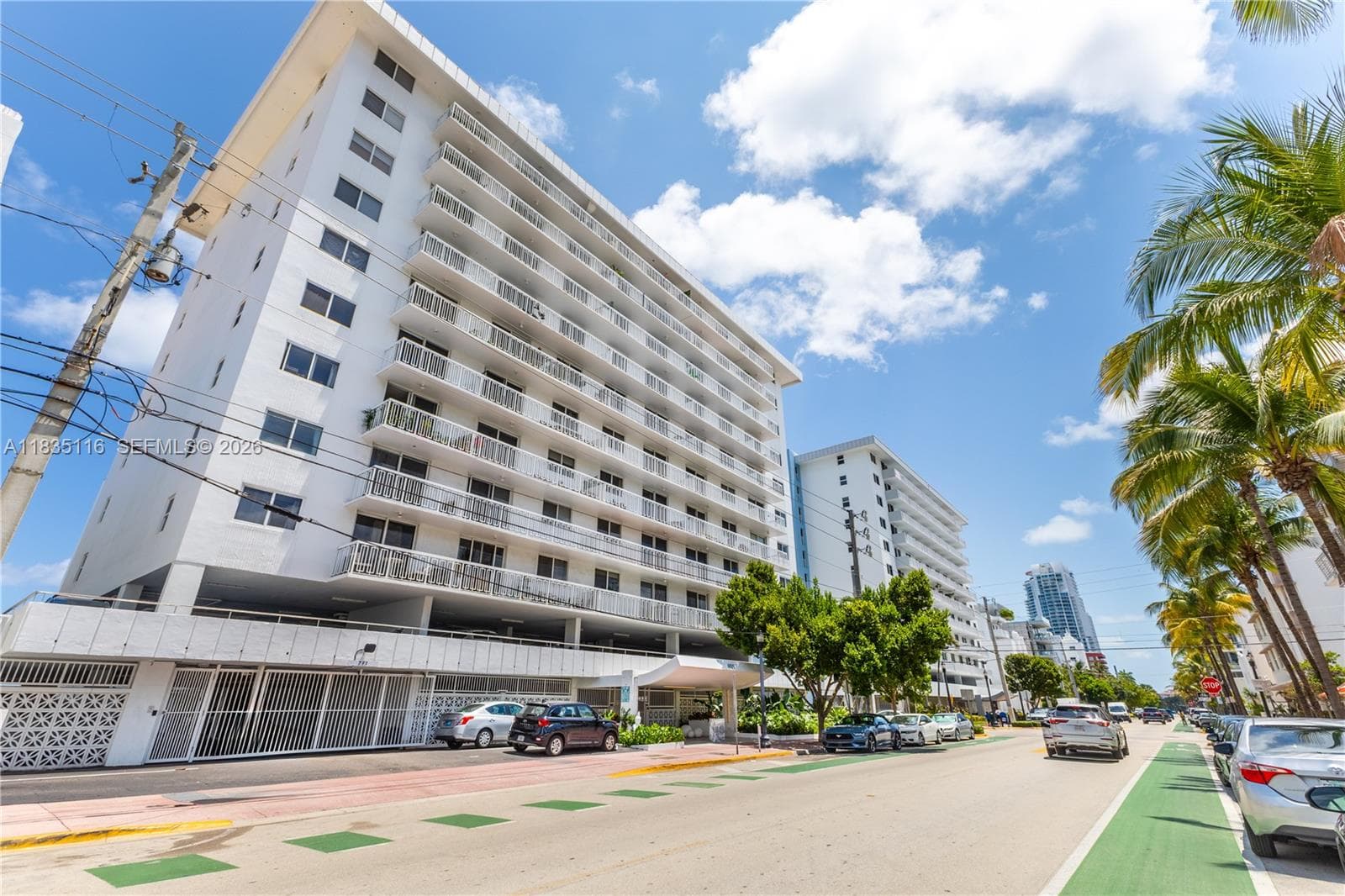 A11835116 — Miami Beach — 24