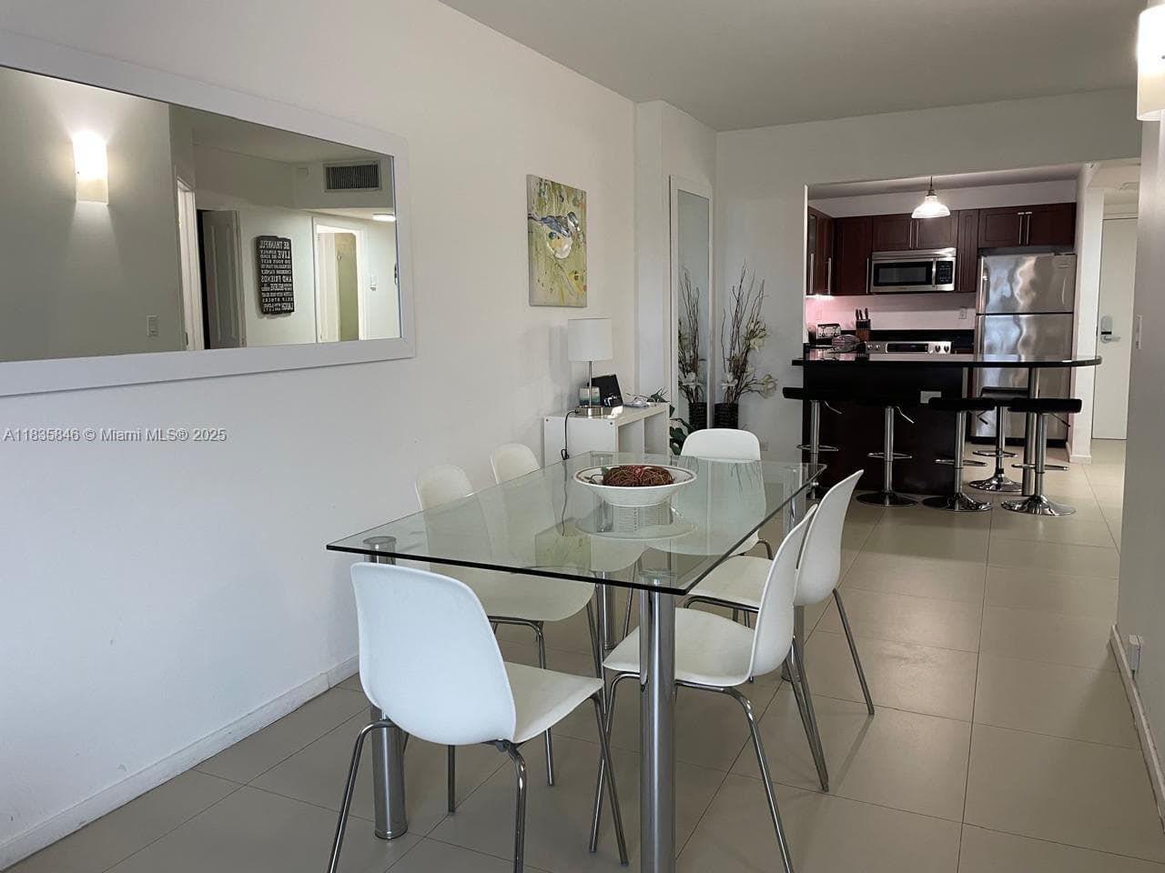 A11835846 — Miami Beach — 5