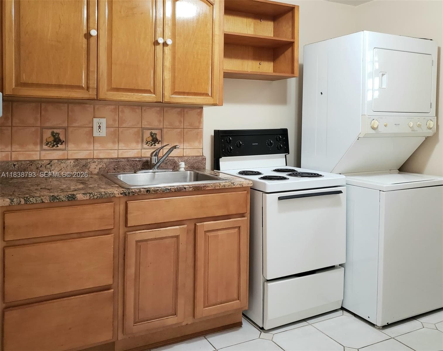 A11838793 — Miami Beach — 27