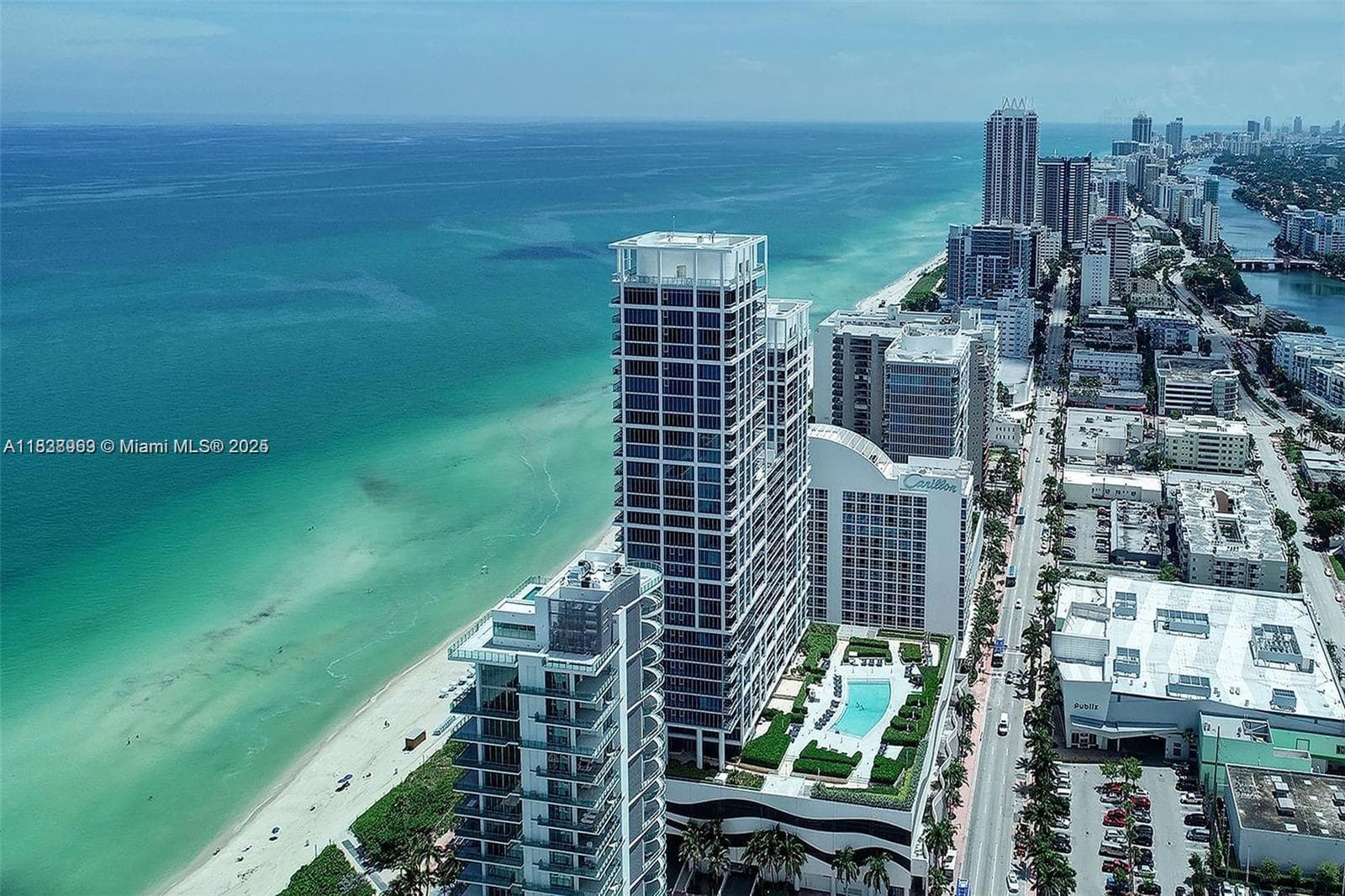 A11838969 — Miami Beach — 51