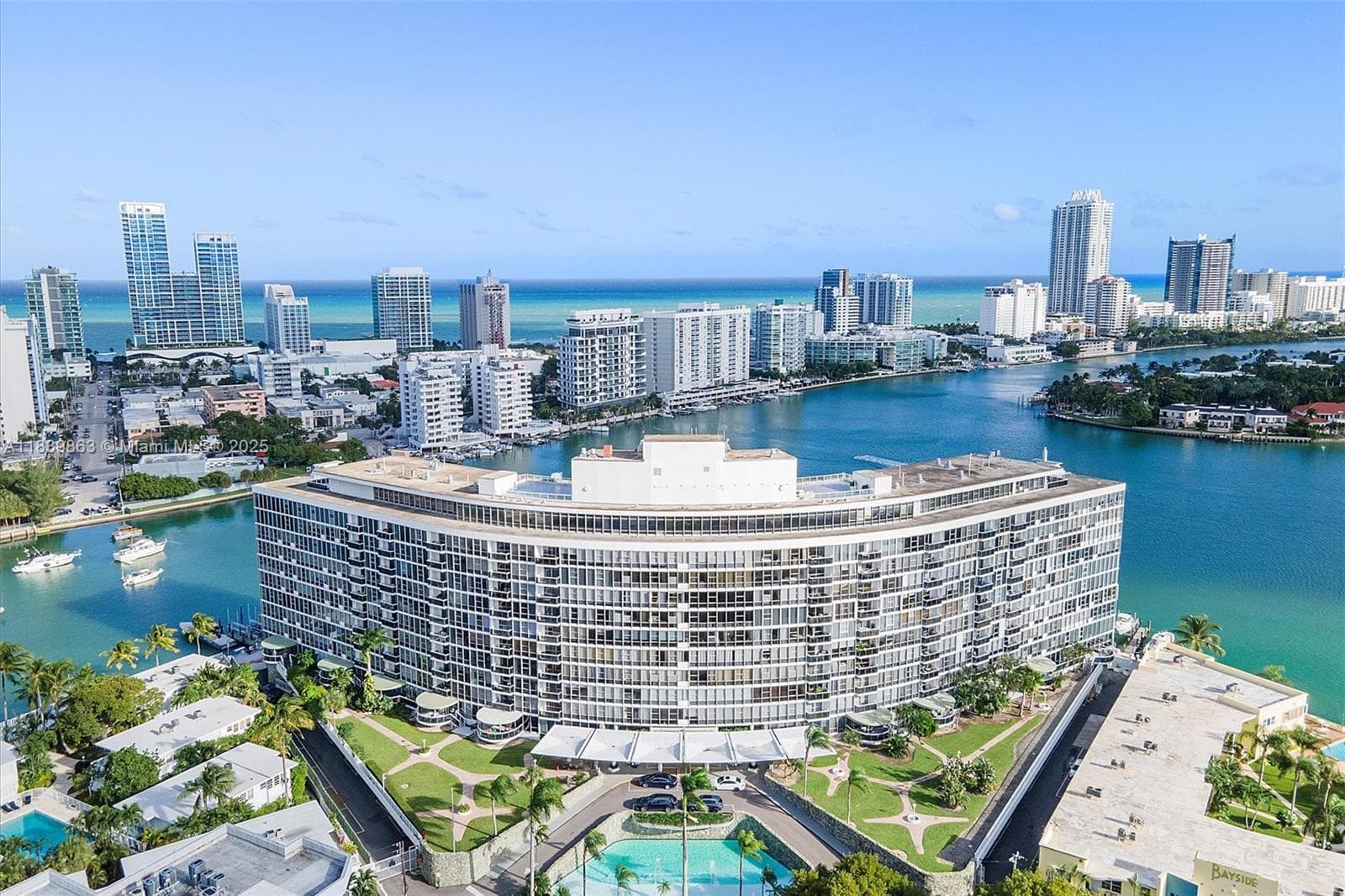 A11839863 — Miami Beach — 51