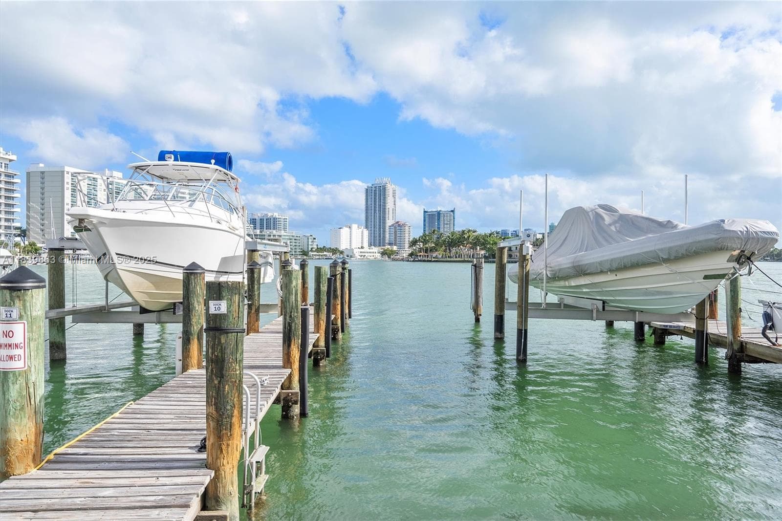 A11839863 — Miami Beach — 39