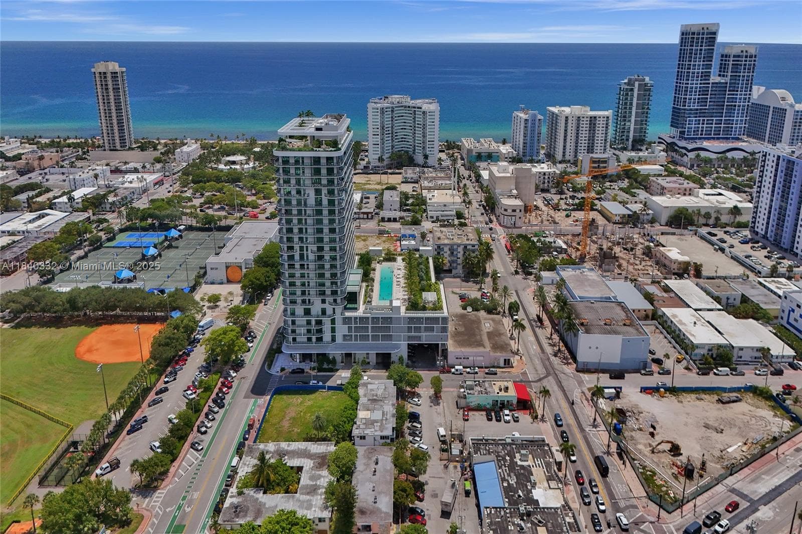 A11840332 — Miami Beach — 9