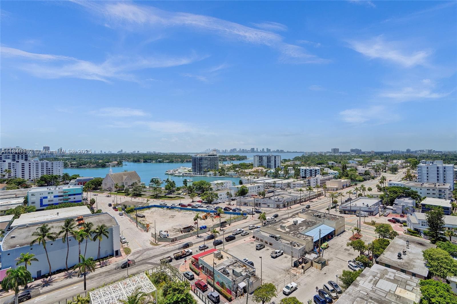 A11840332 — Miami Beach — 15