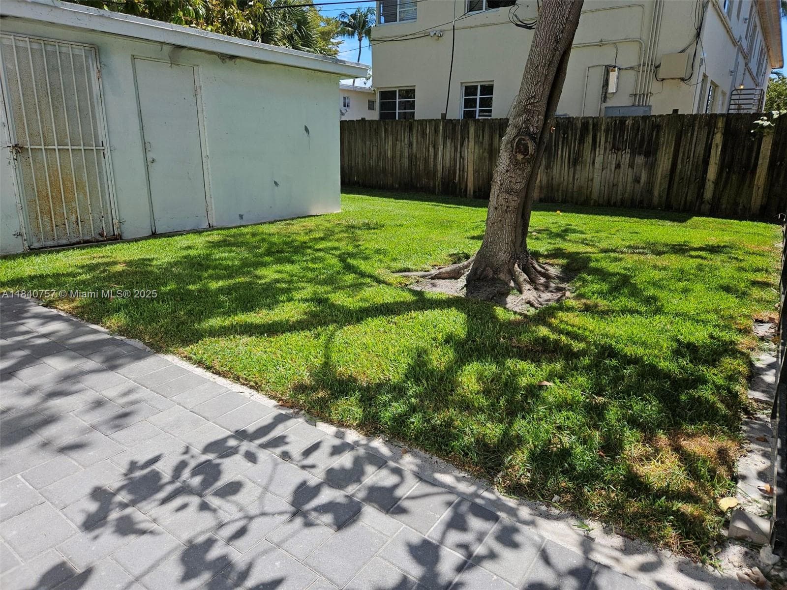 A11840757 — Miami Beach — 8